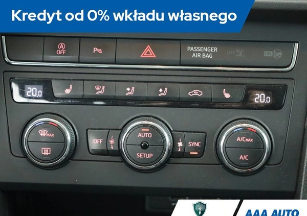Seat Leon cena 50000 przebieg: 171105, rok produkcji 2017 z Ińsko małe 211